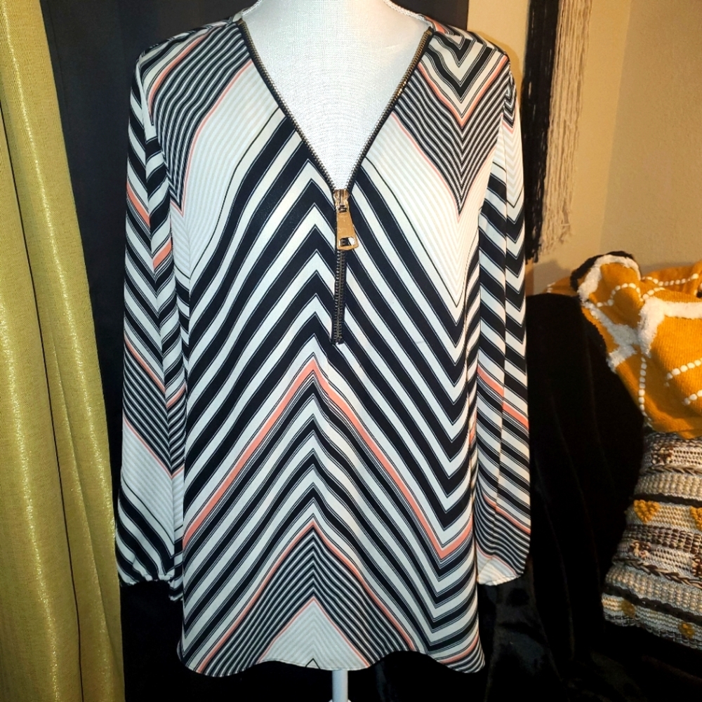 Chevron Zip Front Top